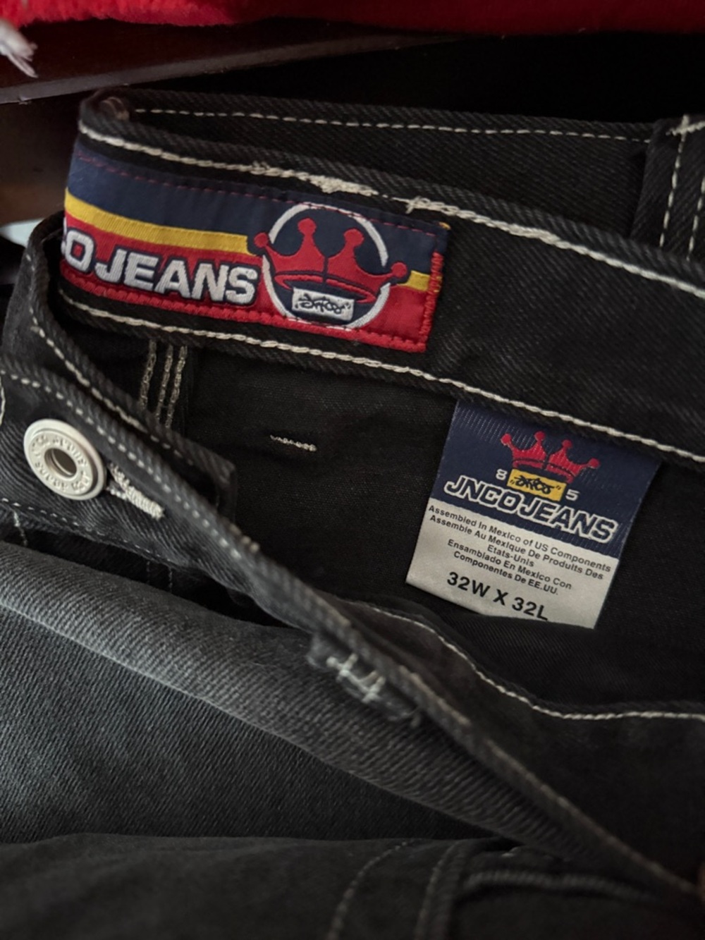 JNCO Black Relaxed Wide-Leg Jeans with Dice Pocket Graphic - Picture 8 of 11